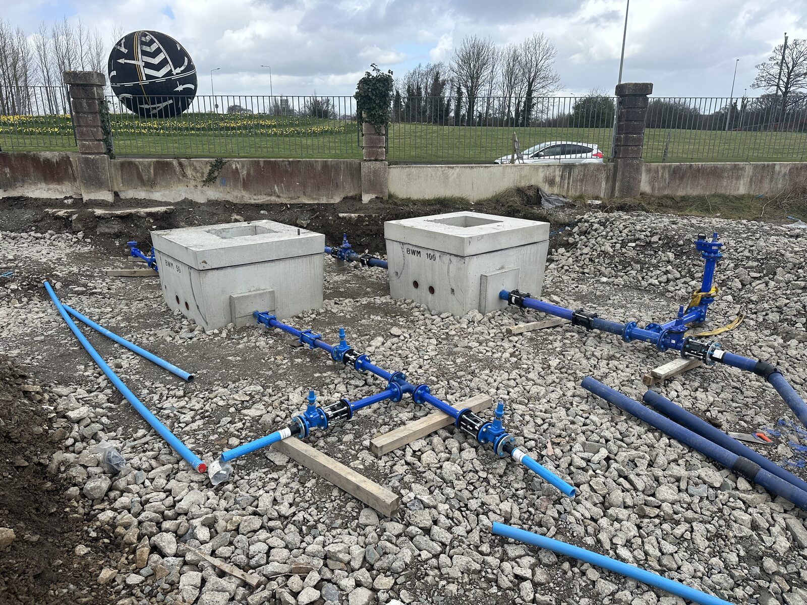 Valve chamber construction on new water main scheme